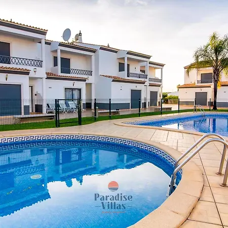 3-bedroom House With Pool In Villa Albufeira